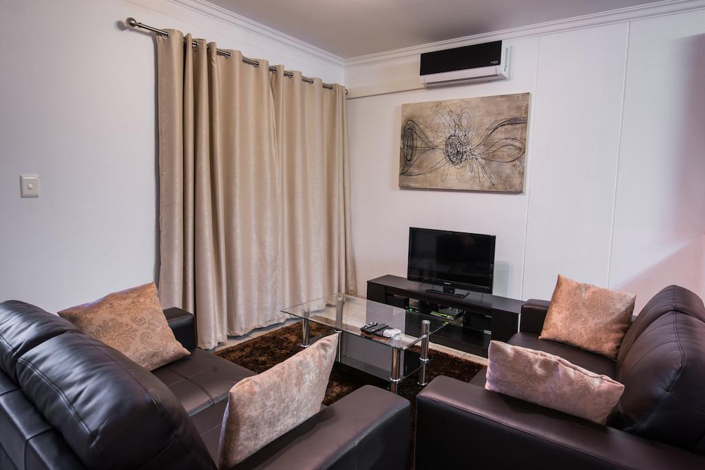 Prestige Apartments Sandton at Westpoint Johannesburg Zimmer foto