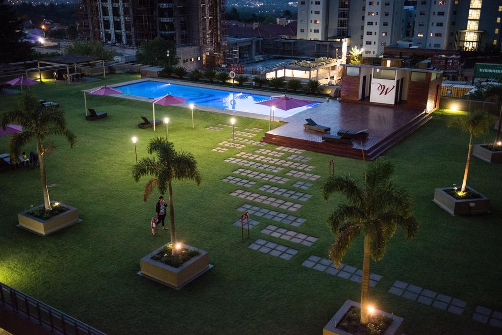 Prestige Apartments Sandton at Westpoint Johannesburg Exterior foto